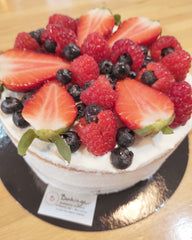 Vanilla Fresh Fruit Cake